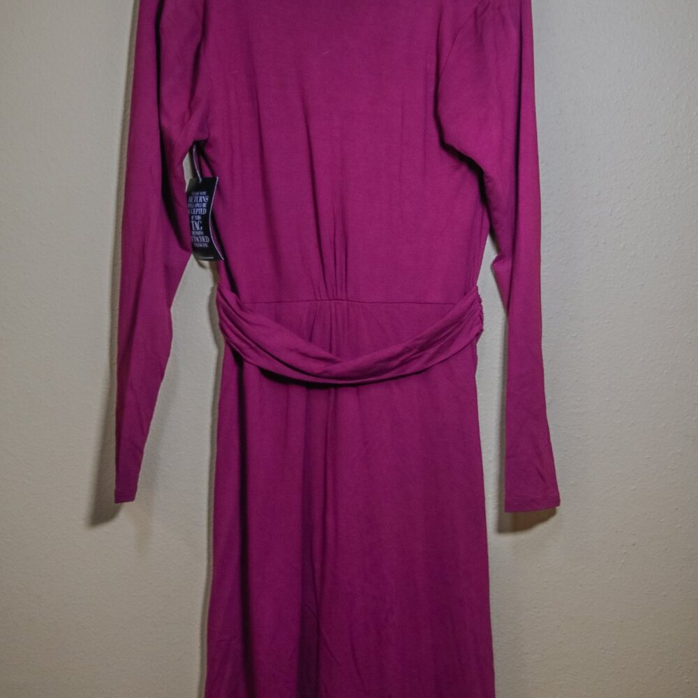 Dress - Picture 4 of 4
